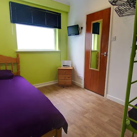 Sunnyside 3* New Quay